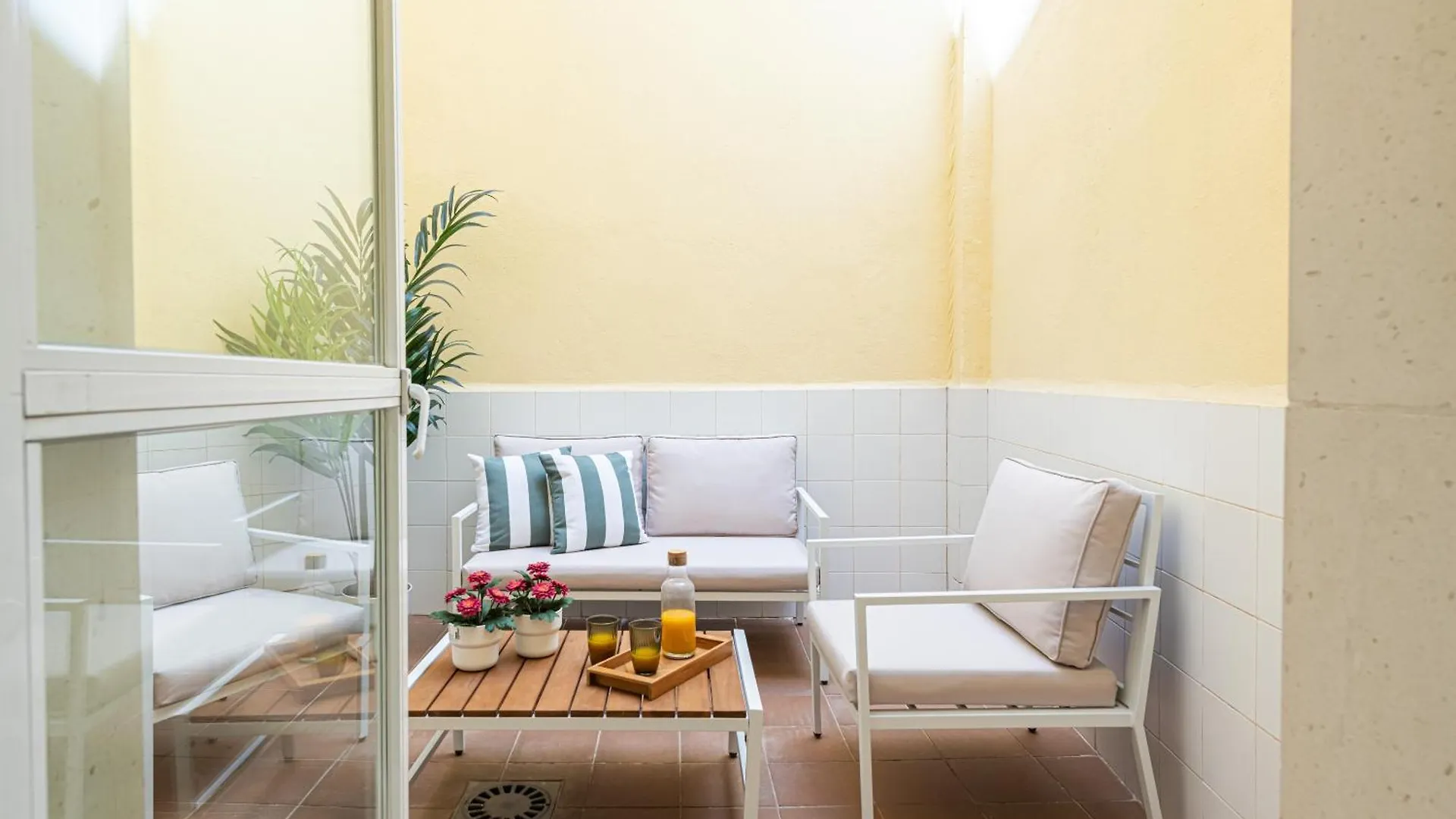 Iloftmalaga Pasillo De Atocha Apartment
